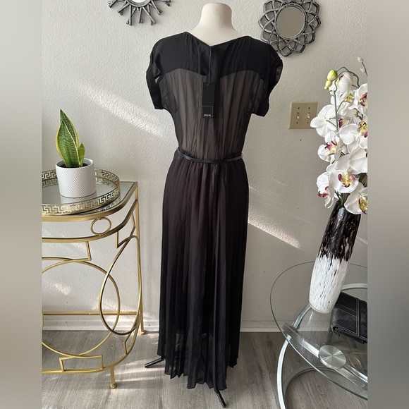 Doce Vita Elegant Black Sheer Maxi Dress old money style - Picture 5 of 8